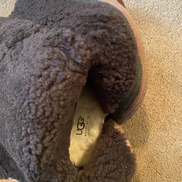 Ugg leather boots size 6 - Picture 10 of 12